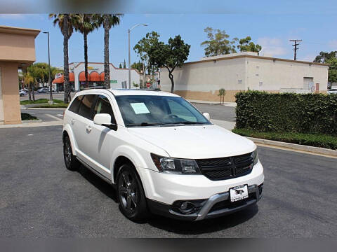 2015 Dodge Journey Crossroad FWD photo