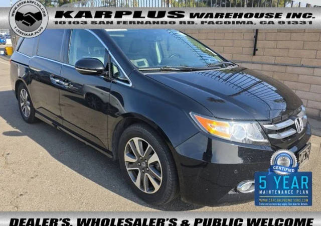 2015 Honda Odyssey Touring FWD photo