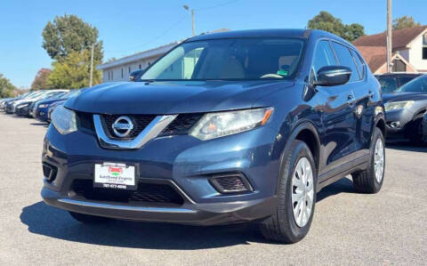 2015 Nissan Rogue S FWD photo