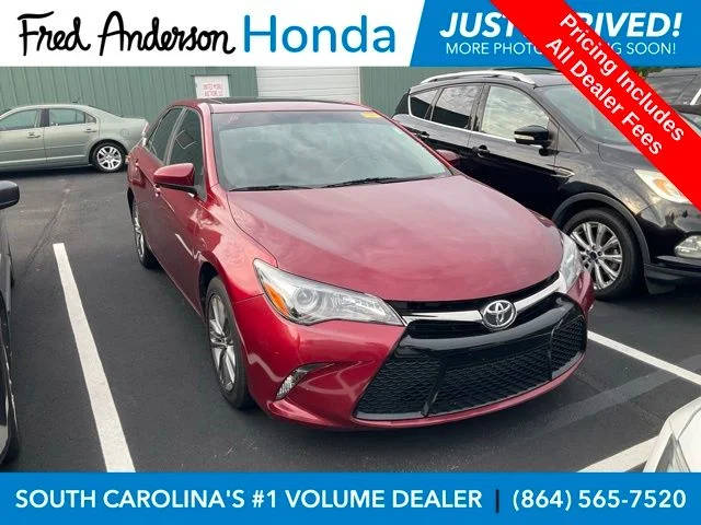 2015 Toyota Camry SE FWD photo