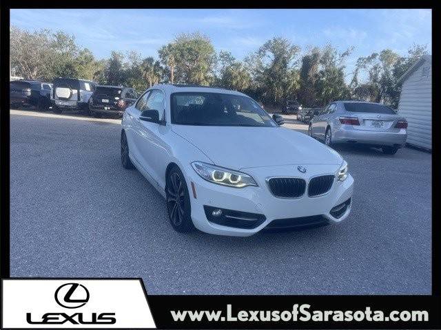 2015 BMW 2 Series 228i RWD photo