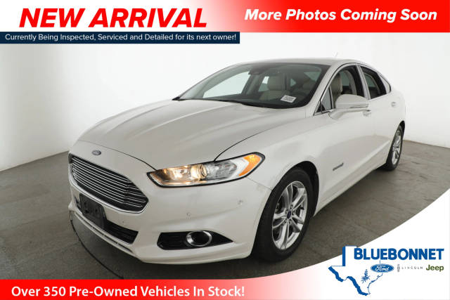 2016 Ford Fusion Titanium Hybrid FWD photo