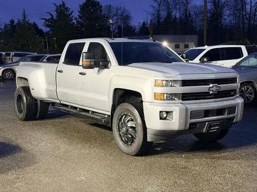2015 Chevrolet Silverado 3500HD LTZ 4WD photo