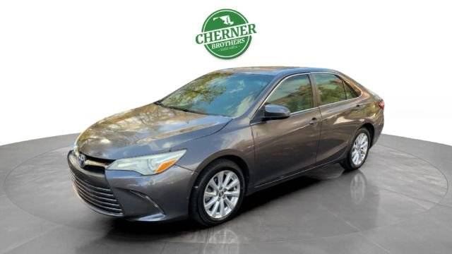 2015 Toyota Camry LE FWD photo