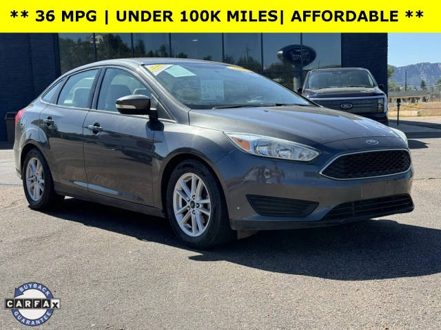 2015 Ford Focus SE FWD photo