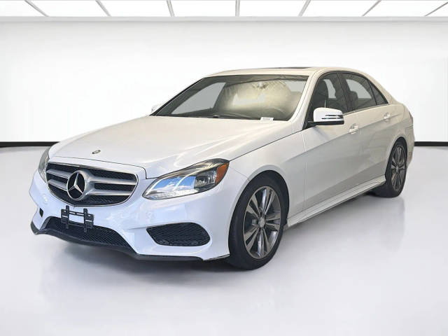 2016 Mercedes-Benz E-Class E 350 Sport RWD photo