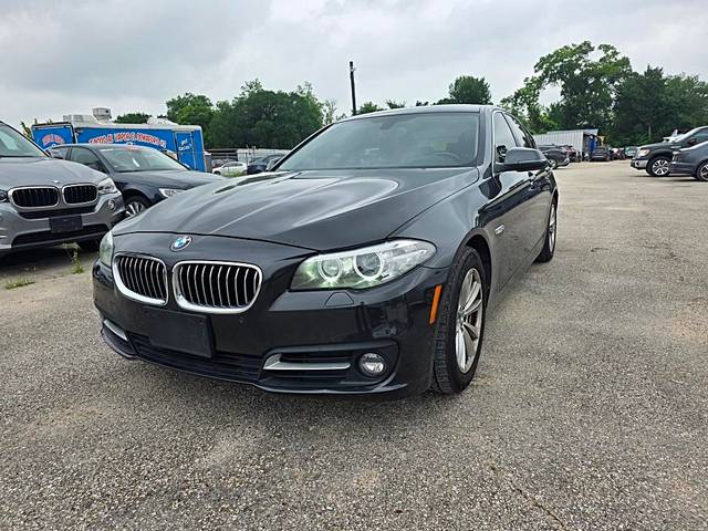 2015 BMW 5 Series 528i xDrive AWD photo