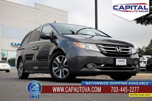 2015 Honda Odyssey Touring FWD photo