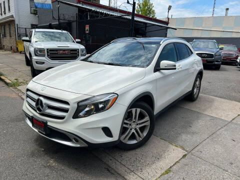 2015 Mercedes-Benz GLA-Class GLA 250 AWD photo
