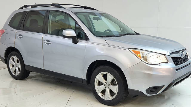 2015 Subaru Forester 2.5i Premium AWD photo