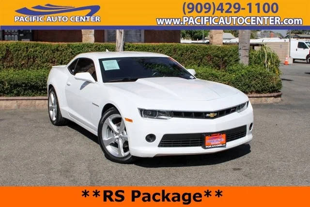 2015 Chevrolet Camaro LT RWD photo