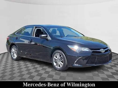 2015 Toyota Camry SE FWD photo
