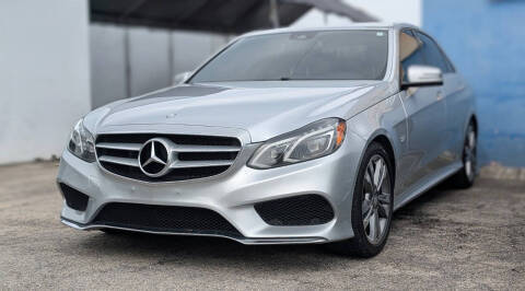 2016 Mercedes-Benz E-Class E 350 Luxury AWD photo