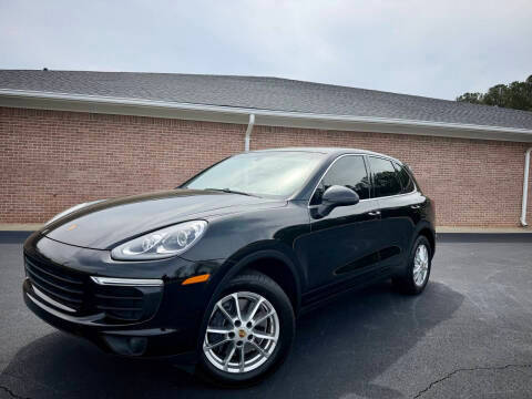 2016 Porsche Cayenne  AWD photo