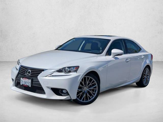 2015 Lexus IS  RWD photo