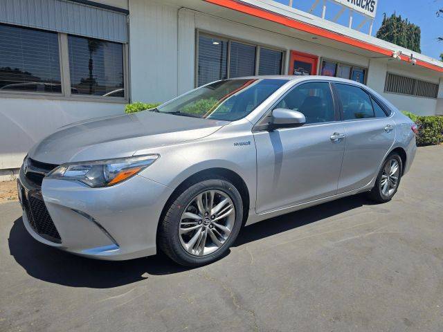 2015 Toyota Camry XLE FWD photo