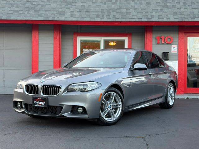 2015 BMW 5 Series 528i RWD photo