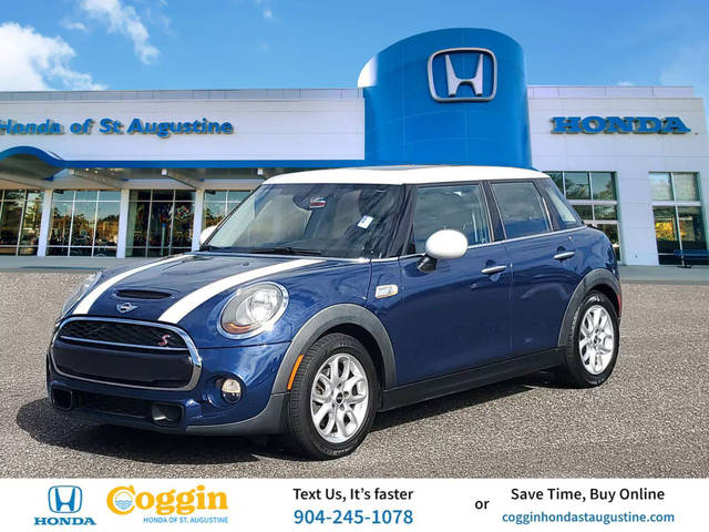 2015 MINI Hardtop 4 Door S FWD photo