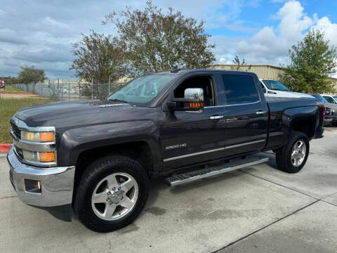 2015 Chevrolet Silverado 2500HD LTZ 4WD photo