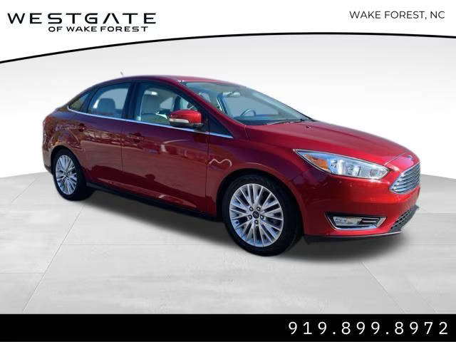 2015 Ford Focus Titanium FWD photo