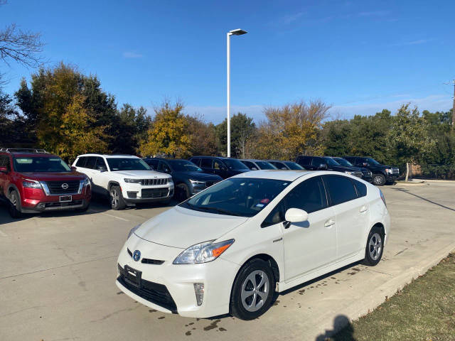 2015 Toyota Prius Three FWD photo