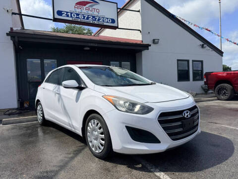 2016 Hyundai Elantra GT FWD photo