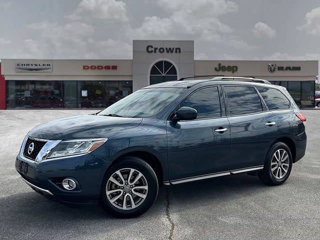 2015 Nissan Pathfinder S FWD photo