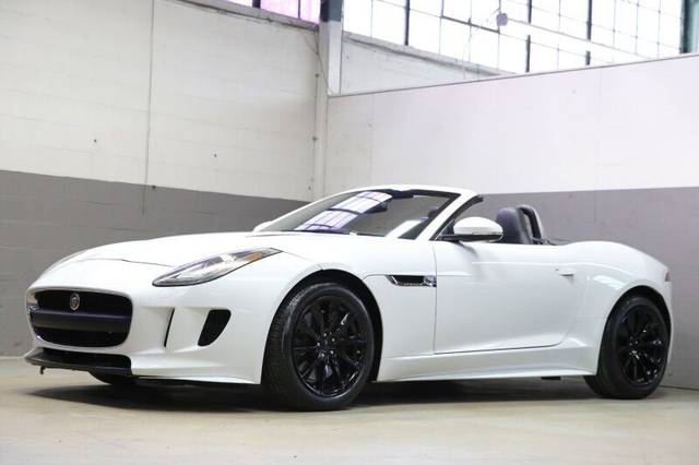 2016 Jaguar F-Type  RWD photo