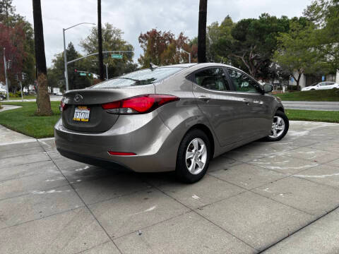 2015 Hyundai Elantra SE FWD photo