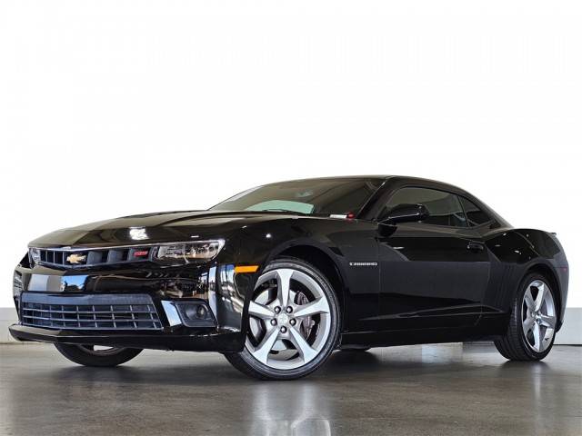 2015 Chevrolet Camaro SS RWD photo