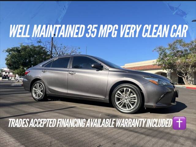 2015 Toyota Camry SE FWD photo