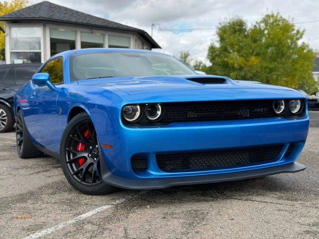 2015 Dodge Challenger SRT Hellcat RWD photo