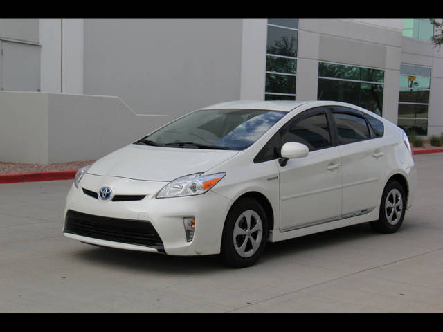 2015 Toyota Prius Three FWD photo