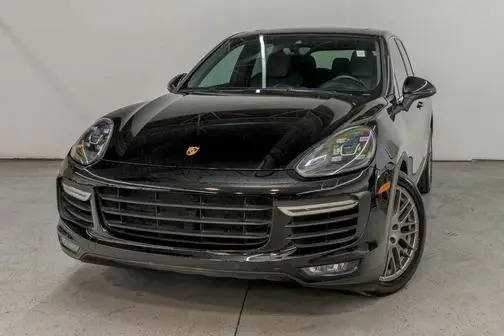 2015 Porsche Cayenne Turbo AWD photo