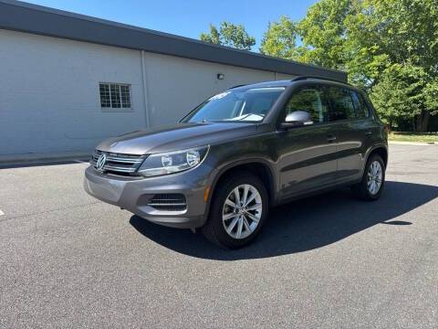 2015 Volkswagen Tiguan S FWD photo