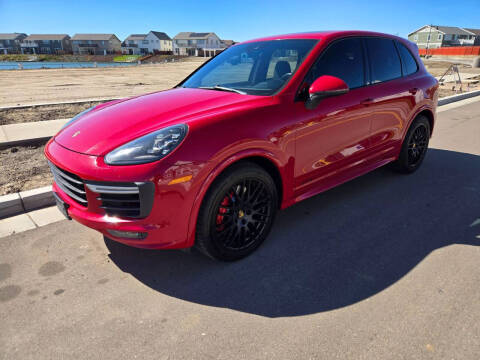 2016 Porsche Cayenne GTS AWD photo