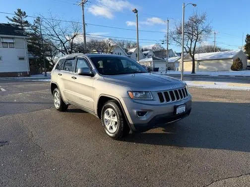 2015 Jeep Grand Cherokee Laredo 4WD photo