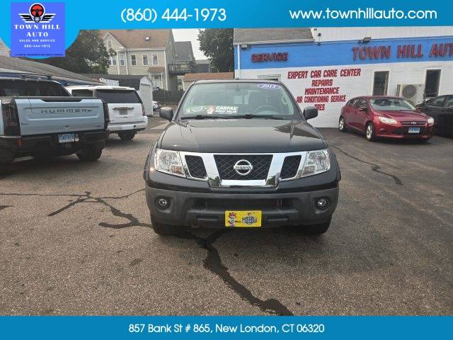 2015 Nissan Frontier SL 4WD photo