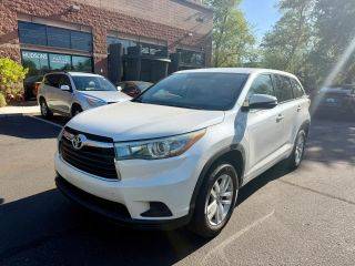 2015 Toyota Highlander LE FWD photo