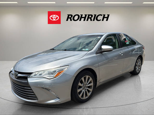 2015 Toyota Camry XLE FWD photo