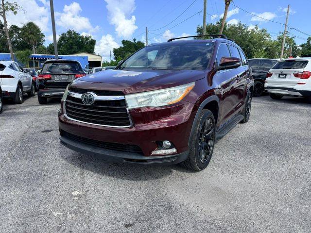 2015 Toyota Highlander Limited Platinum FWD photo