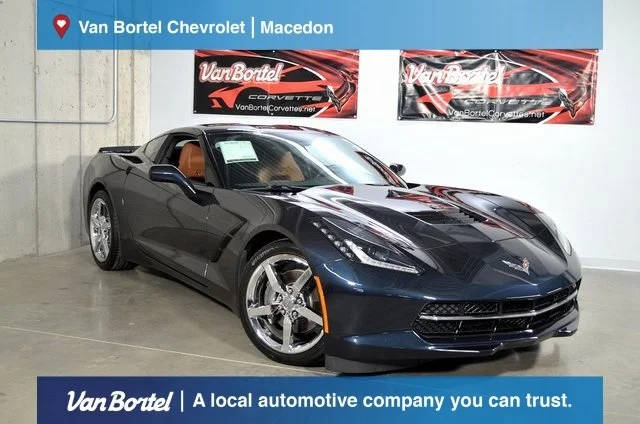 2015 Chevrolet Corvette 2LT RWD photo