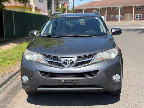 2015 Toyota RAV4 XLE AWD photo