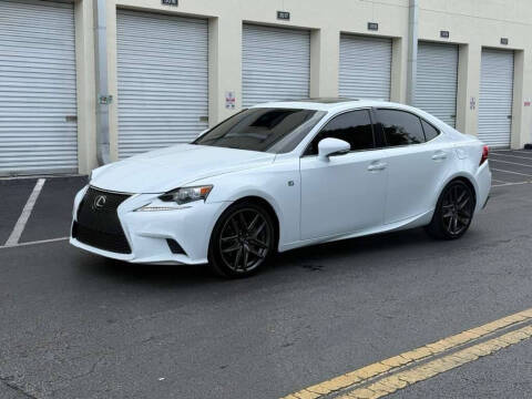 2015 Lexus IS AWD photo