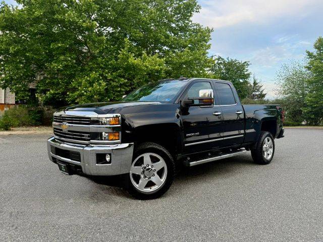 2015 Chevrolet Silverado 2500HD LTZ 4WD photo