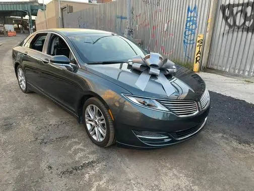2016 Lincoln MKZ FWD photo