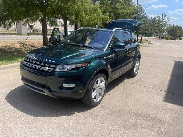 2015 Land Rover Range Rover Evoque Pure Plus 4WD photo