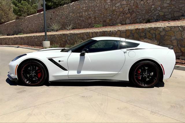 2015 Chevrolet Corvette Z51 3LT RWD photo