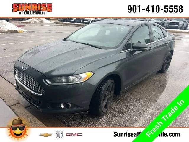 2016 Ford Fusion SE FWD photo
