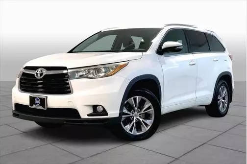 2015 Toyota Highlander XLE AWD photo